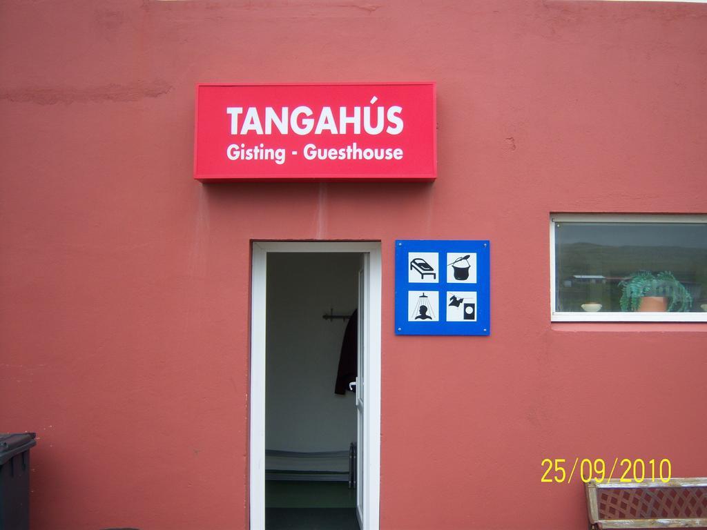 Tangahus Guesthouse Bortheyri Exterior photo